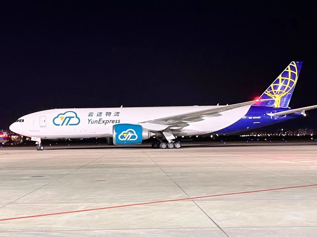 1765796086110142.jpg 官網黑五2.jpg